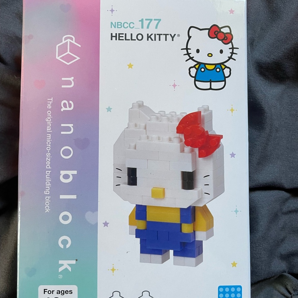 NWT NanoBlock Hello Kitty Building Set